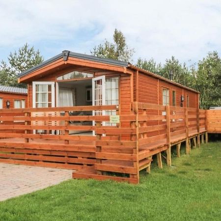 Angie'S Haven, Superb 2 Bedroom Lodge With Hot Tub - Sleeps 6 - Felmoor Park Морпет Экстерьер фото