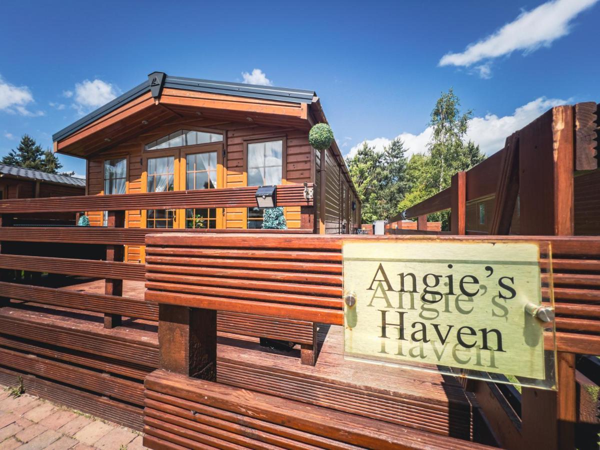 Angie'S Haven, Superb 2 Bedroom Lodge With Hot Tub - Sleeps 6 - Felmoor Park Морпет Экстерьер фото